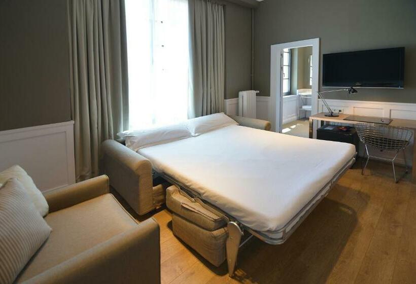 Семейный Номер, Granvia