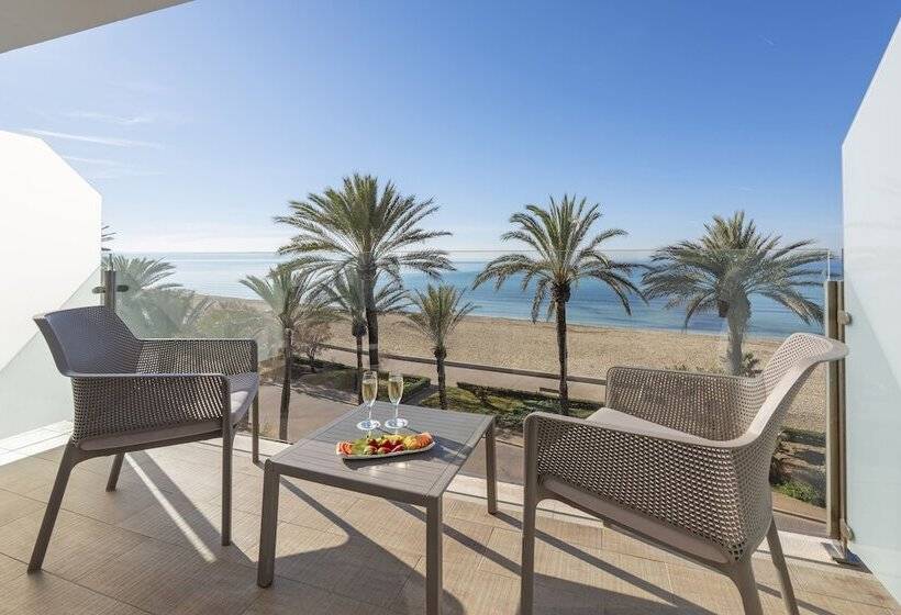 سوییت جونیور با چشم‌انداز دریا, Hsm Golden Playa