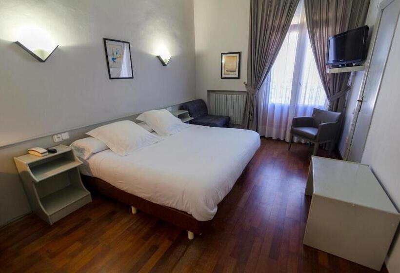 Номер Стандарт Индивидуальный, Hospedium Hotel Lleida