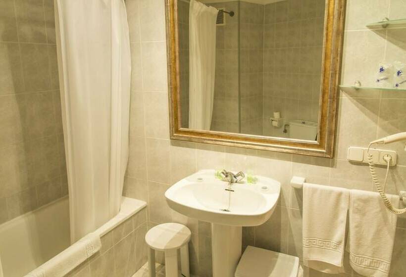 Номер Стандарт, Jaime I Hotel Peñiscola