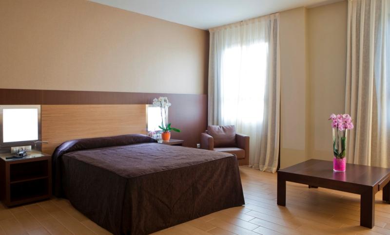 디럭스 룸, Eurostars Hotel Real