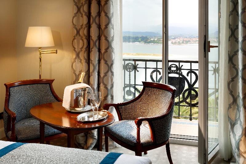 수피리어 룸 바다 전망, Eurostars Hotel Real