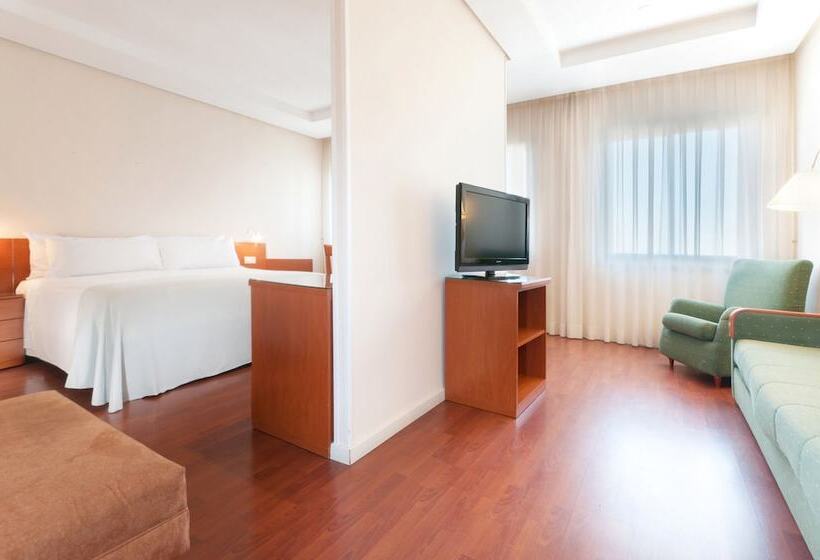 Quarto Premium, Madrid Chamartín Affiliated By Meliá