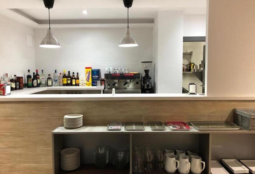 Номер Стандарт Трехместный, Ribaeta