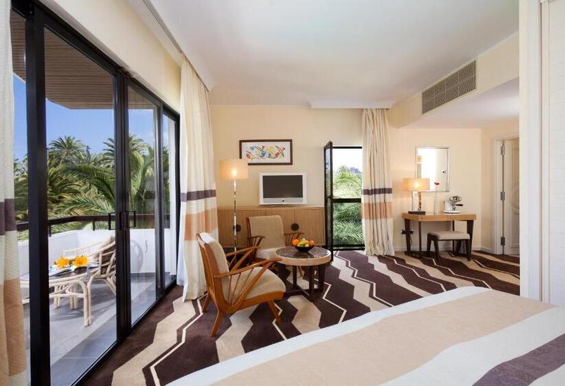 Quarto Deluxe com Sacada, Seaside Palm Beach