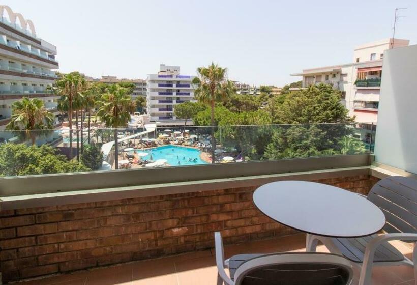 プールビュースタンダードルーム, Golden Port Salou & Spa