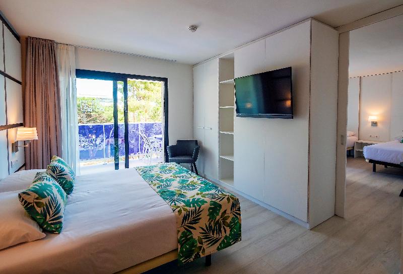 ファミリールーム, Golden Port Salou & Spa