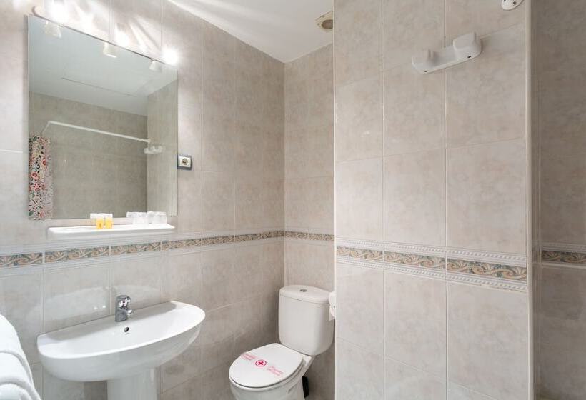 اتاق استاندارد با بالکن, Sevilla