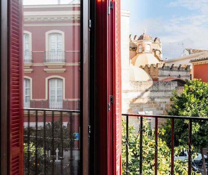 اتاق استاندارد با بالکن, Sevilla