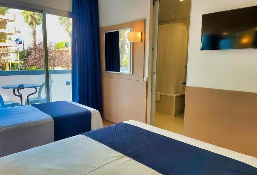 Chambre Supérieure Vue Piscine, Villamarina Club