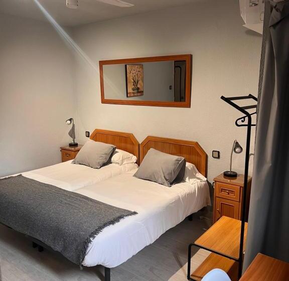 Номер Стандарт, Hostal Arenal
