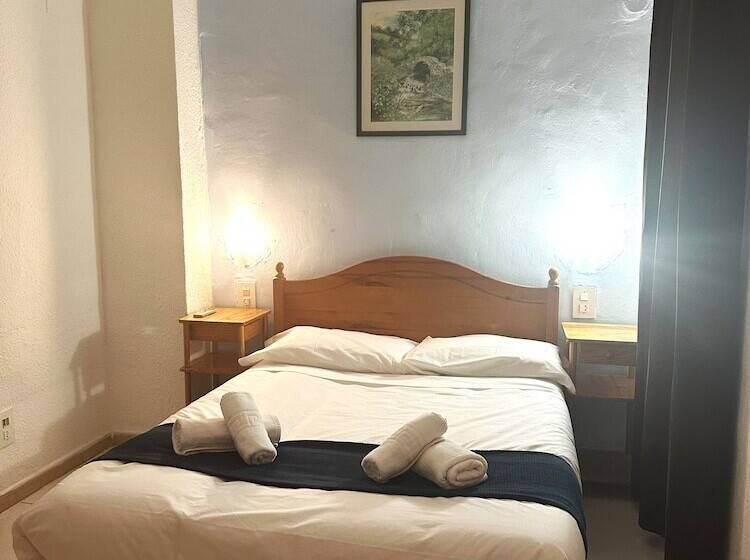 غرفة قياسية, Barraca Suites