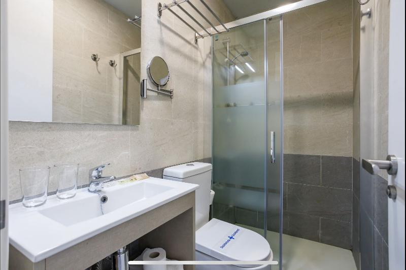 Номер Стандарт Вид на Город, Fontanella Green House
