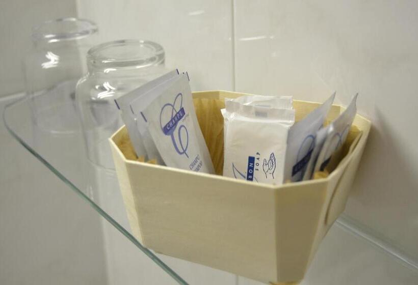 Quarto Estandar Individual, Brisa