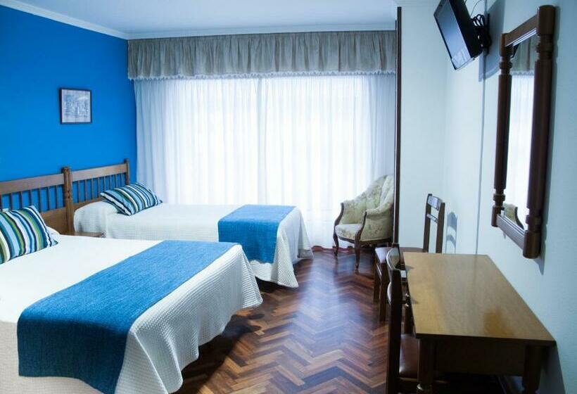 스탠다드 트리플 룸, Hostal La Provinciana