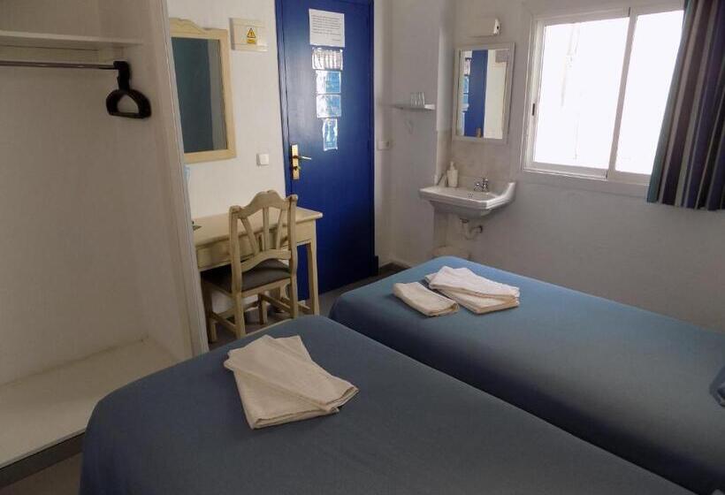 스탠다드 룸 공동 욕실, Hostal Villa Maruja