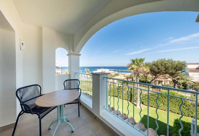 Quarto Estandar Vista Mar, Villa Chiquita   Adults Only   Over 12