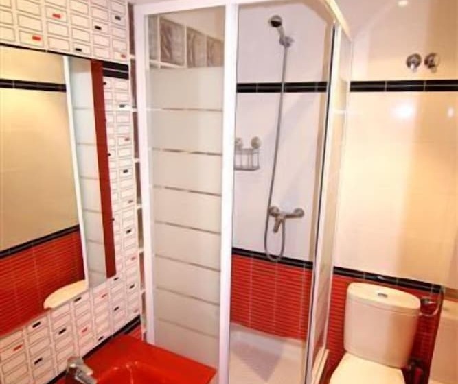 Habitación Estándar Individual, Hostal Abril Madrid