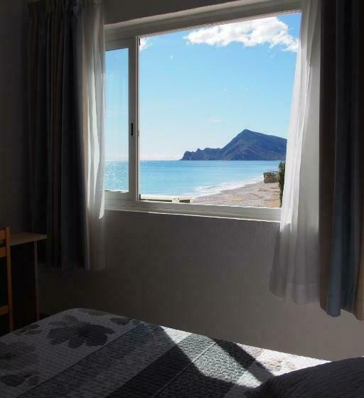Семейный Номер, Hostal El Trovador