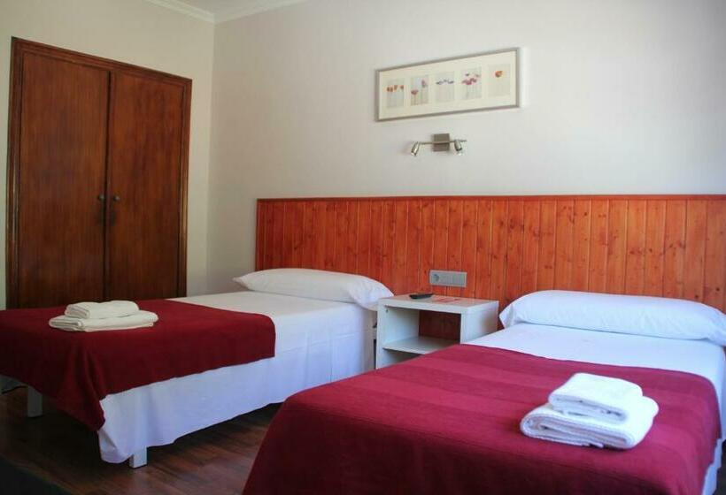 Номер Стандарт, Hostal Cruce
