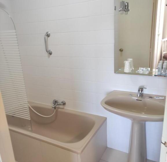 Номер Стандарт, Hostal Cruce