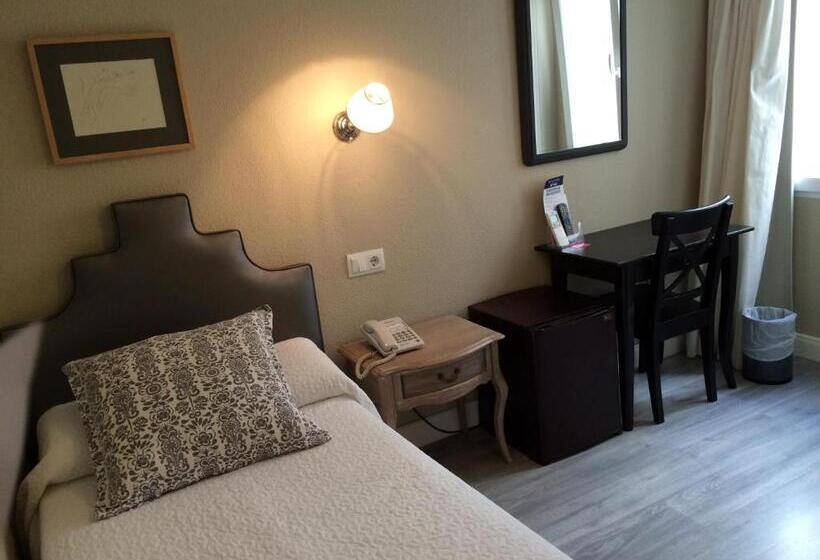 اتاق استاندارد یک نفره, Jávea