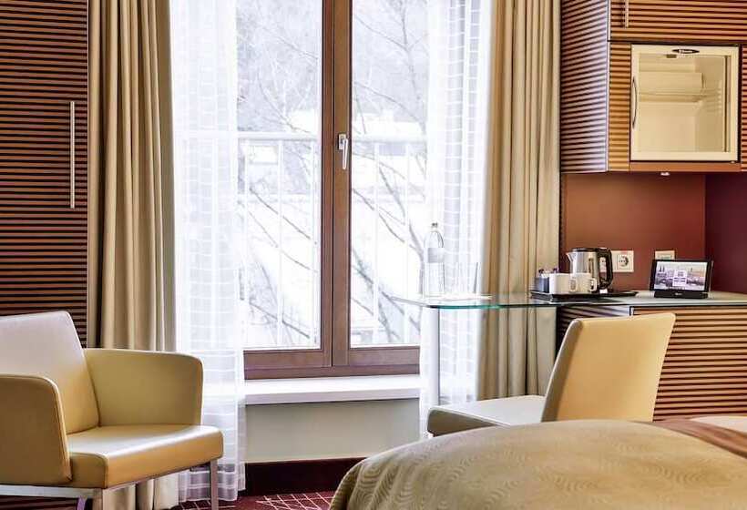 اتاق استاندارد, Dorint City Hotel Salzburg