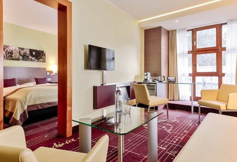 سوییت جونیور, Dorint City Hotel Salzburg