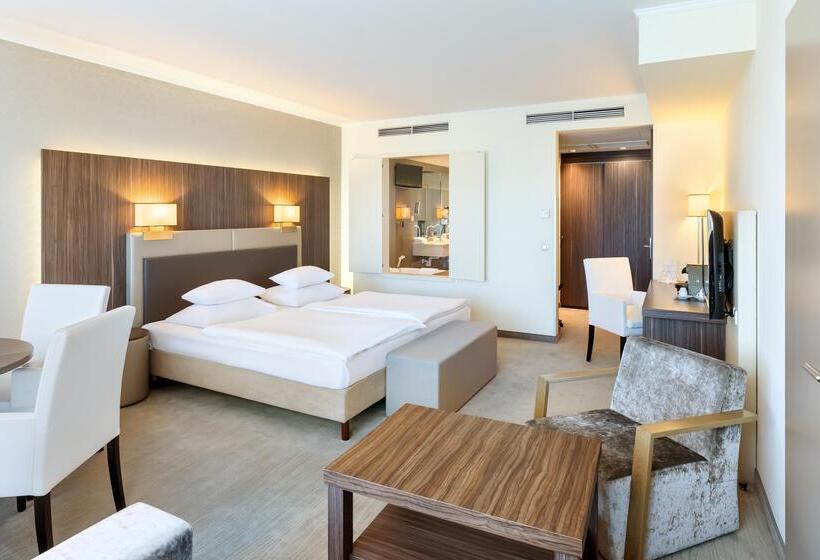 Полулюкс, Schillerpark Linz, A Member Of Radisson Individuals