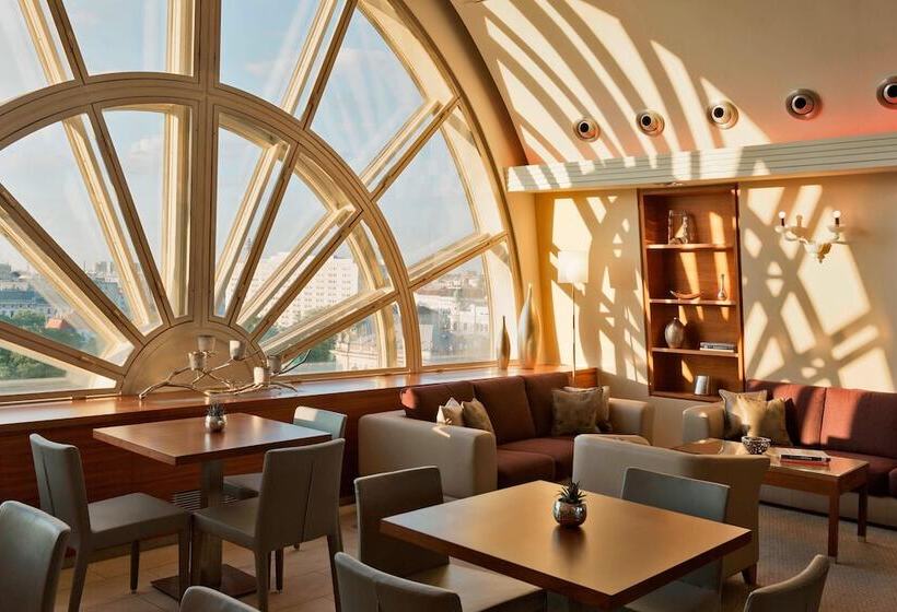 이그제큐티브 룸, Vienna Marriott