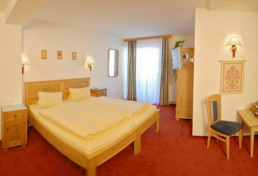 Quarto Estandar, Landhotel Kielhuberhof
