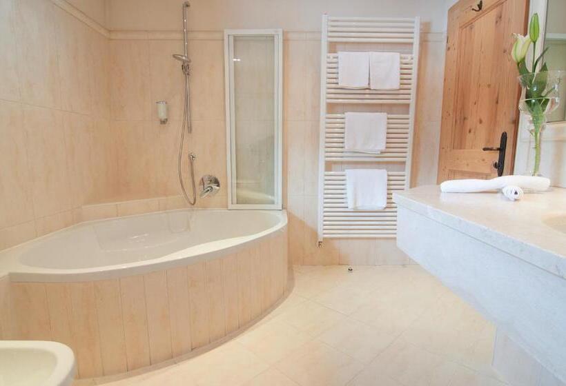 デラックスルーム, Romantik Hotel Alpenblick Ferienschlössl