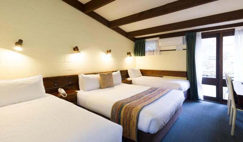 家庭间, Blackheath Motor Inn