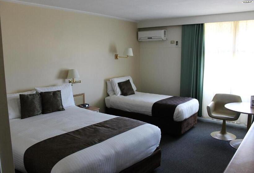 Номер Премиум, Hospitality Geraldton Surestay Collection By Best Western