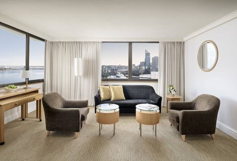 Люкс Вид на Реку, Pan Pacific Perth