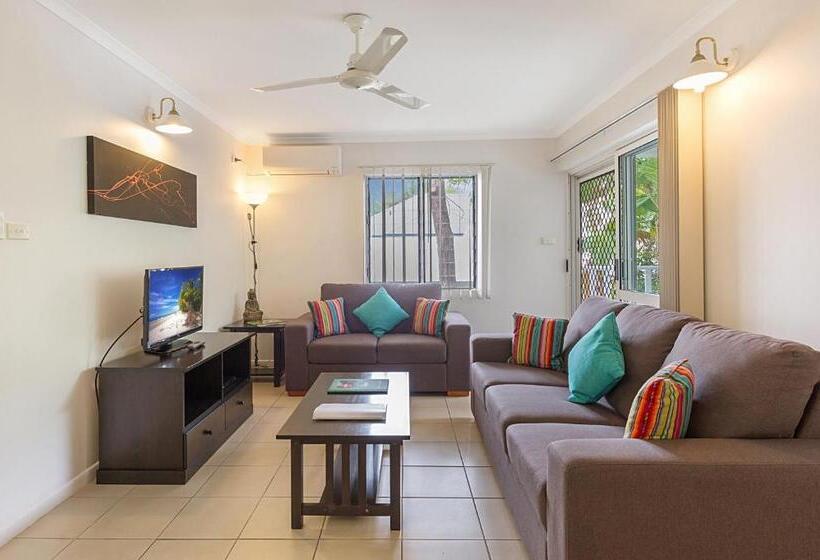 Апартаменты 2 Спальни, Outrigger Apartments Port Douglas