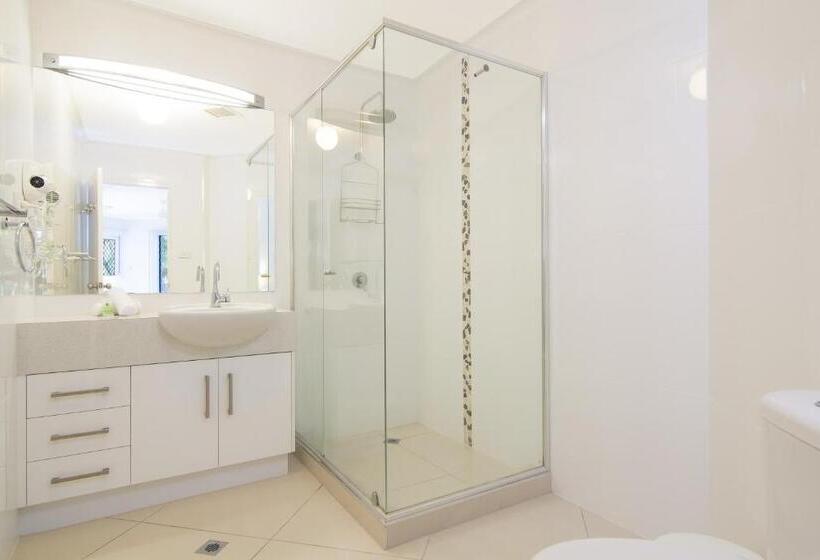 Апартаменты 2 Спальни, Outrigger Apartments Port Douglas