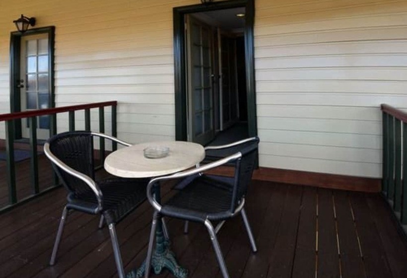 스탠다드 발코니 룸, The Palace Hotel Kalgoorlie