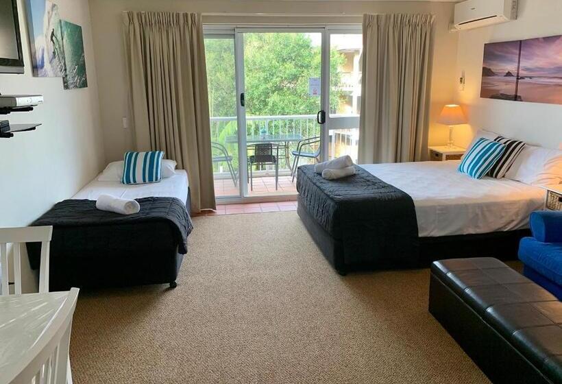 Трехместный Номер Superior, Outrigger Burleigh