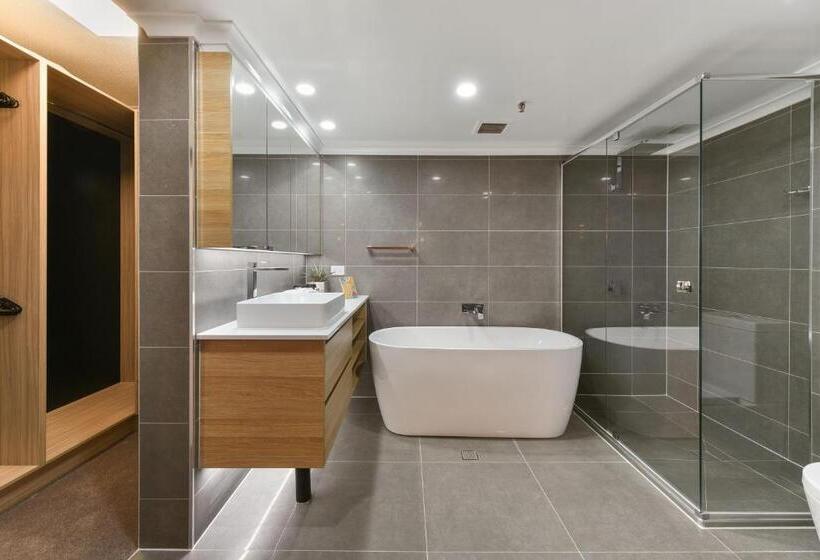2 Bedroom Premium Apartment Sea View, Ultiqa Beach Haven On Broadbeach