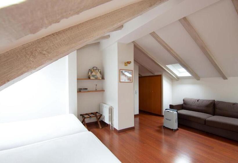 Premium Family Room, De L'isard