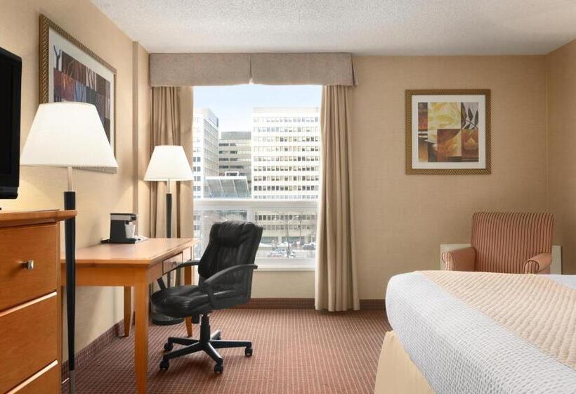 スタンダードルーム, Days Inn By Wyndham Edmonton Downtown