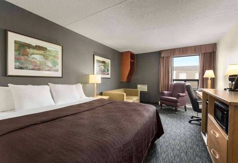 デラックスルーム, Travelodge By Wyndham Edmonton West