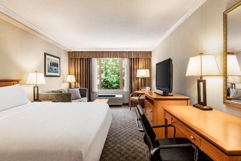 Quarto Estandar Cama King para Deficientes Físicos, Holiday Inn & Suites North Vancouver, An Ihg