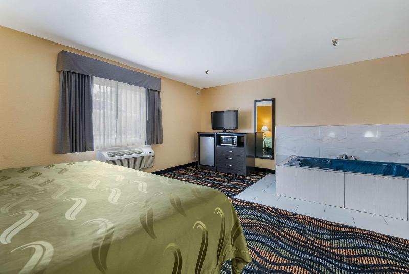 デラックスルーム, Holiday Inn Vancouver Centre Broadway, An Ihg