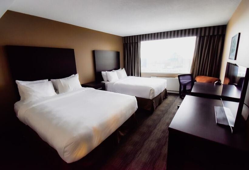 ２ダブルベッドのスタンダードルーム, Radisson Hotel Winnipeg Downtown