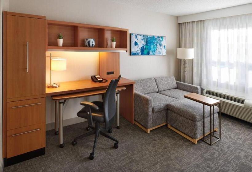 スタンダードスタジオ, Towneplace Suites By Marriott Mississaugaairport Corporate Centre