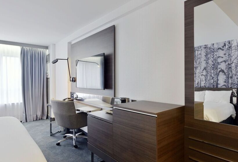 スーペリアールーム, Doubletree By Hilton Ottawa Downtown