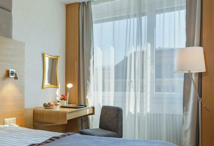 Номер Economy Индивидуальный, Continental Hotel Lausanne