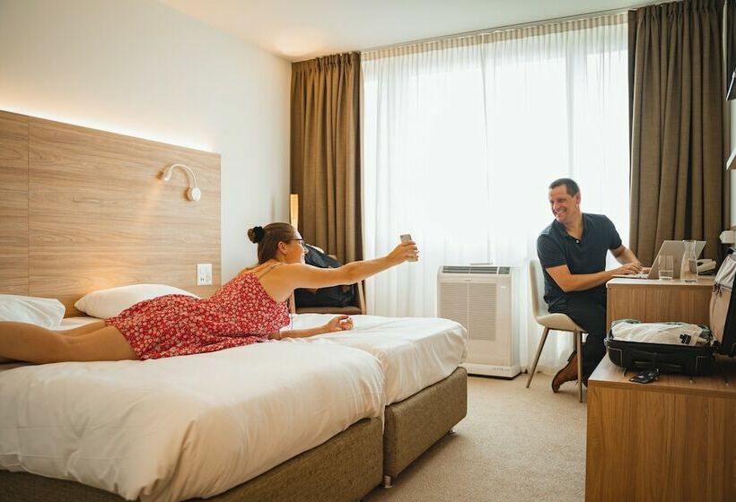 Номер Economy, Continental Hotel Lausanne